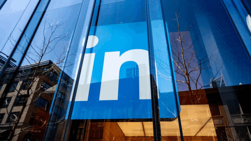 Cinco razones por las que es un error ignorar LinkedIn hasta que necesites un trabajo